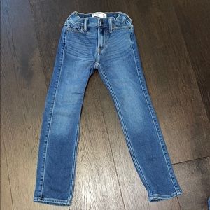 Abercrombie and kids feels like sweatpants jeans